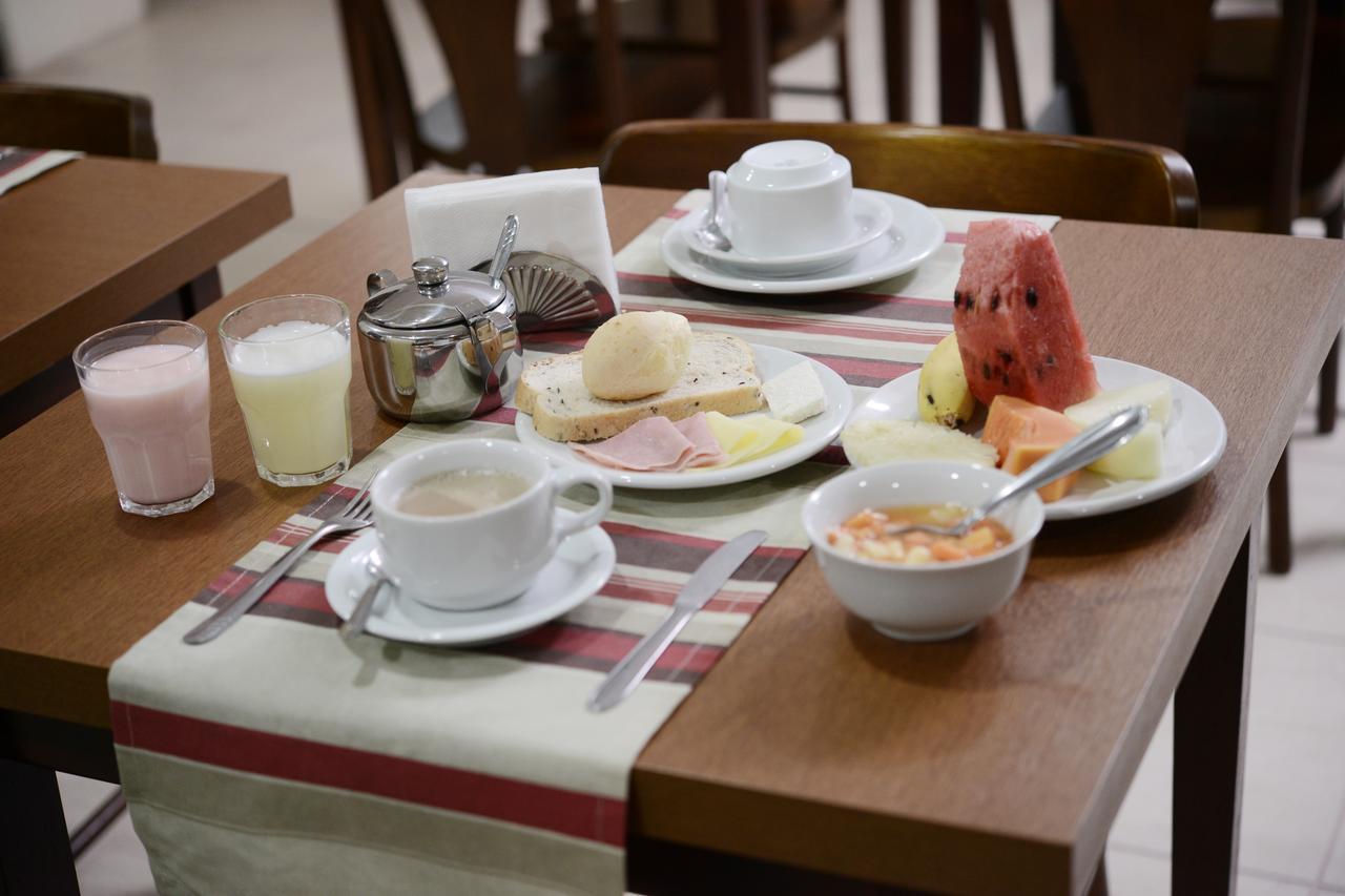 Hotel Dom Rafael Express Санта-Мария Экстерьер фото